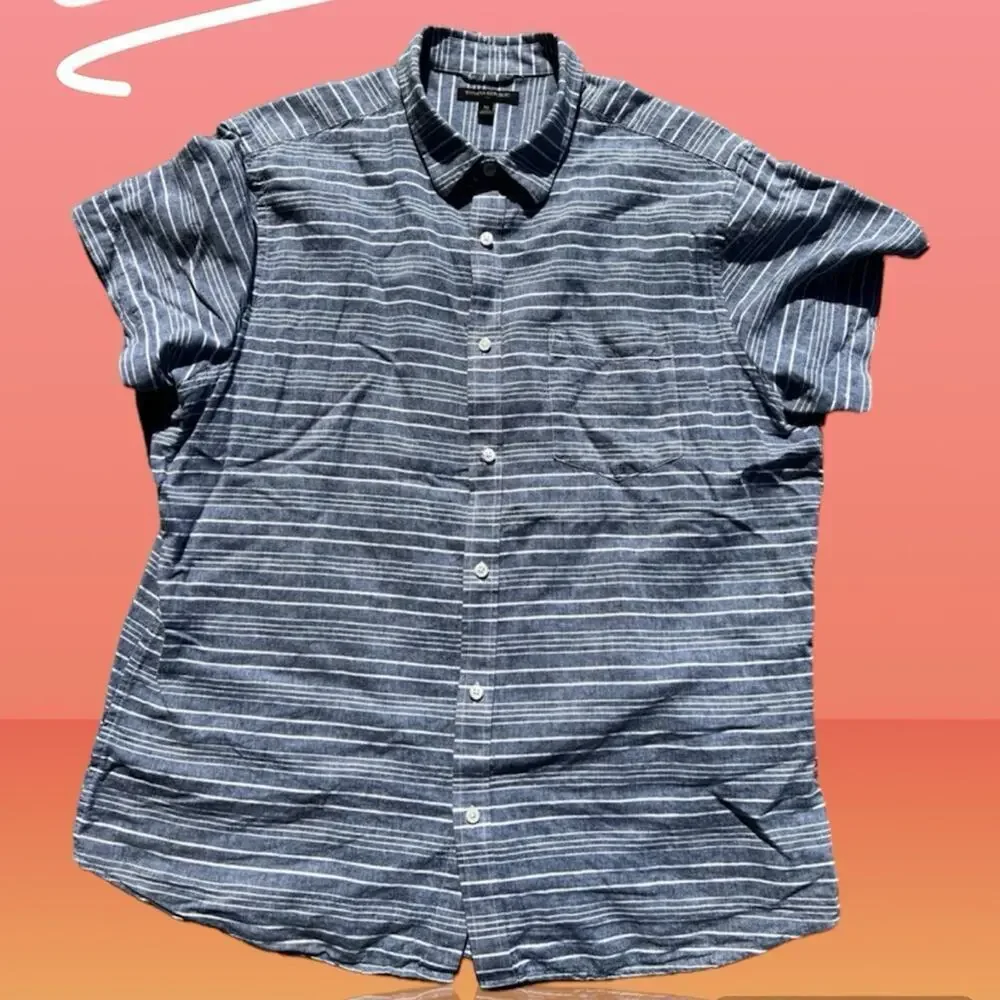 Banana Republic blue stripe button down, short sleeves, men's size XL